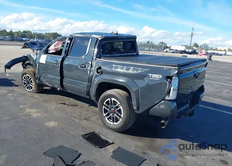 2024 Toyota Tacoma Trd Sport z USA, uszkodzony, nr VIN 3TYKB5FN2RT008618